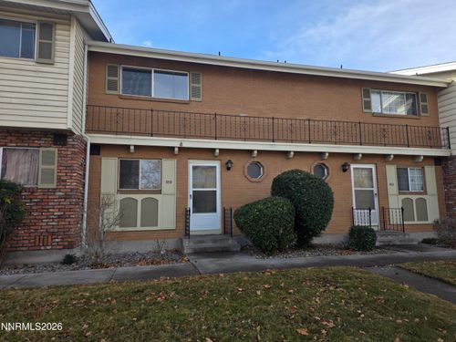 127 Smithridge Park, Reno, NV, 89502-5724 | Card Image