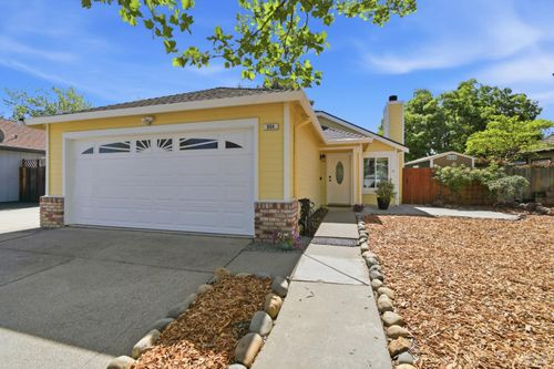 804 Sapphire Circle, Vacaville, CA, 95687 | Card Image