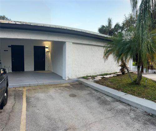 1527 Hardway Ct, Intercession City, FL, 33848 | Card Image