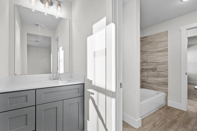 19112 Ariel Elena Way, House other with 5 bedrooms, 4 bathrooms and 6 parking in Pflugerville TX | Image 27