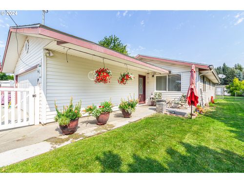 260 Blankenship Dr, Stanfield, OR, 97875-2006 | Card Image
