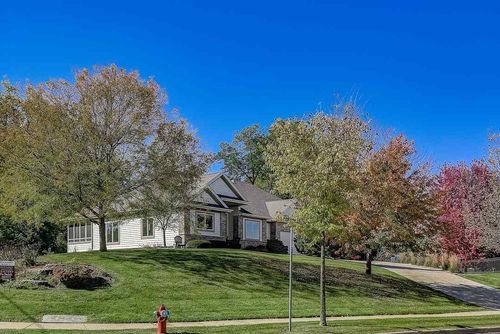 702 Cricket Lane, Madison, WI, 53562 | Card Image