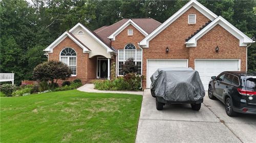 261 Graymist Path, Loganville, GA, 30052-7852 | Card Image