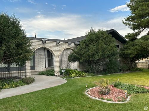 445 100, Moroni, UT, 84646-7681 | Card Image