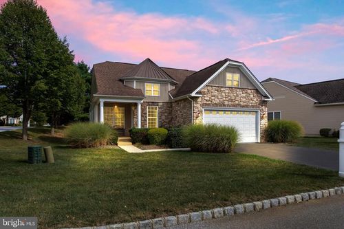 1702 Magnolia Ct, GARNET VALLEY, PA, 19060-6819 | Card Image