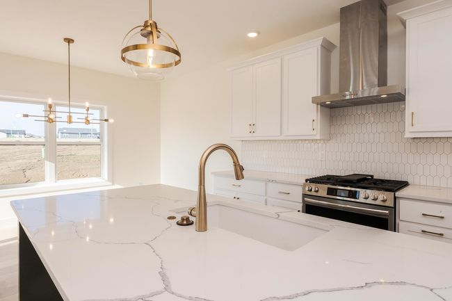 5305 Belvedere Lane, House other with 4 bedrooms, 4 bathrooms and 3 parking in Bloomington IL | Image 8