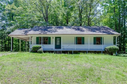9625 Manor Ln, Gainesville, GA, 30506-6248 | Card Image