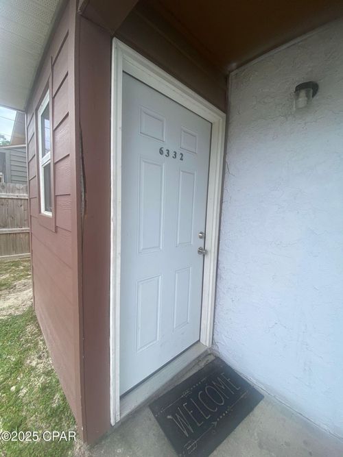 6332 Omoko St, Panama City, FL, 32404-8077 | Card Image
