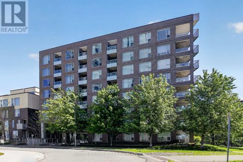517-300C Lett Street, Ottawa, ON, K1R0A8 | Card Image