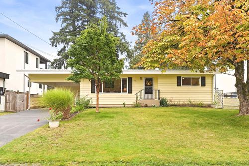 2136 Sherwood Cres, Abbotsford, BC, V2T1B8 | Card Image