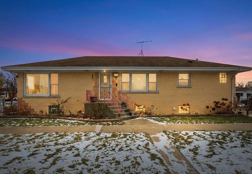 4724 N Ozark Ave, Norridge, IL, 60706-4529 | Card Image