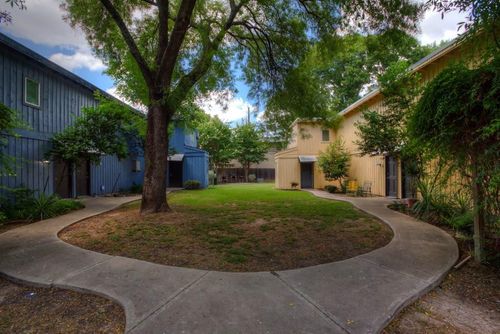 apt-b-610 Franklin Blvd, Austin, TX, 78751-1855 | Card Image