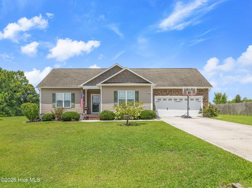 210 Classy Ct, Richlands, NC, 28574-6411 | Card Image