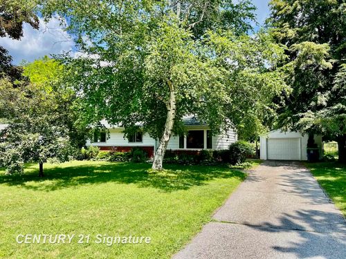 4840 Clunie St, Saginaw, MI, 48638-6401 | Card Image