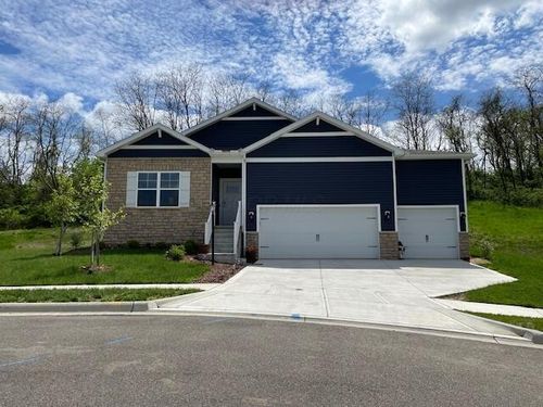 140 Oak Valley Ct, Newark, OH, 43055-4870 | Card Image