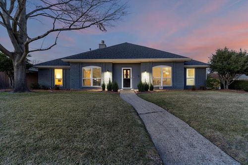 2701 Chamberlain Circle, Plano, TX, 75023 | Card Image