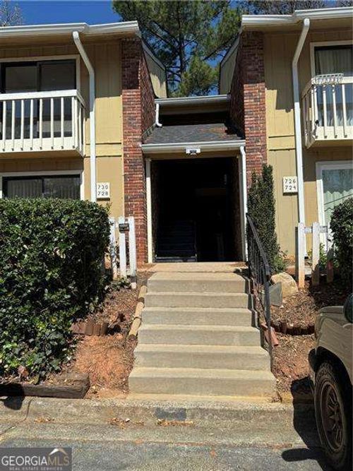 728 Hanover Ln Se, Marietta, GA, 30067-6697 | Card Image