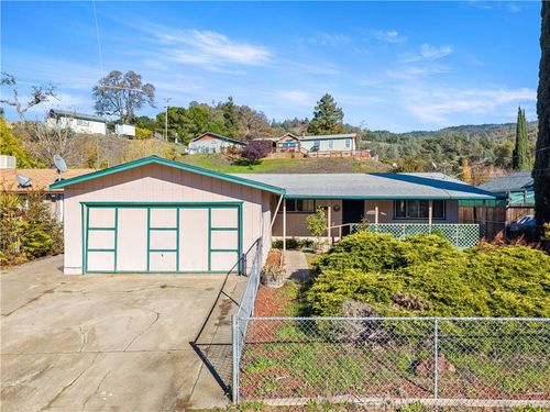 3944 Country Club Dr, Lucerne, CA, 95458-8607 | Card Image