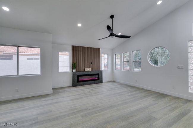7413 Turtle Dove Ct, House other with 3 bedrooms, 2 bathrooms and null parking in Las Vegas NV | Image 9