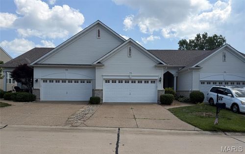 v-704 Harrier Dr, Lake St Louis, MO, 63367-1863 | Card Image
