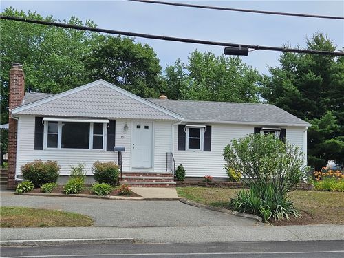 530 Oakland Beach Ave, Warwick, RI, 02889-9448 | Card Image