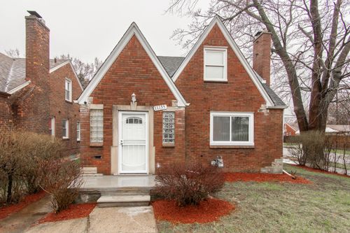 11135 Courville St, Detroit, MI, 48224-2461 | Card Image