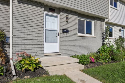 431 Griffith St, London, ON, N6K2S3 | Card Image