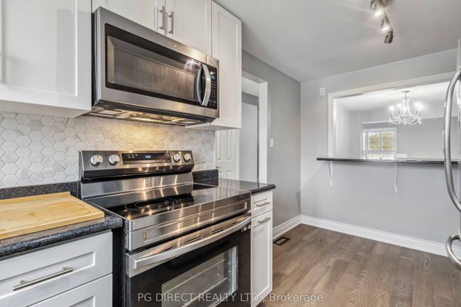1950 Bowler Dr, House attached with 3 bedrooms, 2 bathrooms and 1 parking in Pickering ON | Image 9