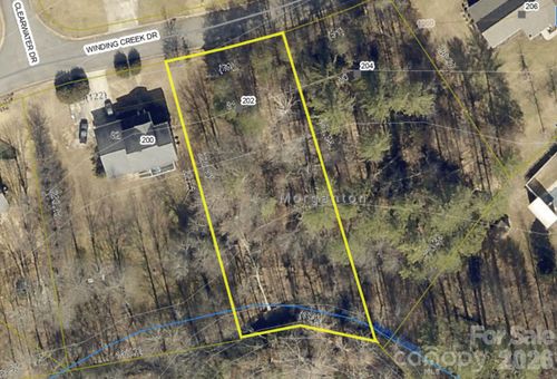 202 Winding Creek Dr, Morganton, NC, 28655-6563 | Card Image