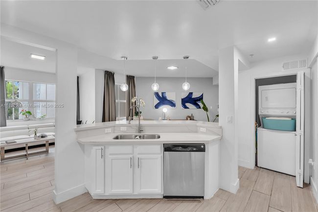 APT-209 - 11401 Nw 89 Th St, Home with 2 bedrooms, 3 bathrooms and null parking in Doral FL | Image 23