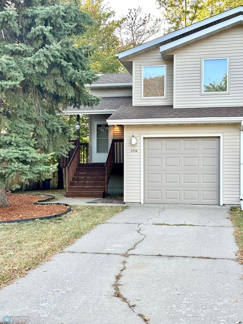 2716 26th Street Circle S, Moorhead, MN, 56560 | Card Image