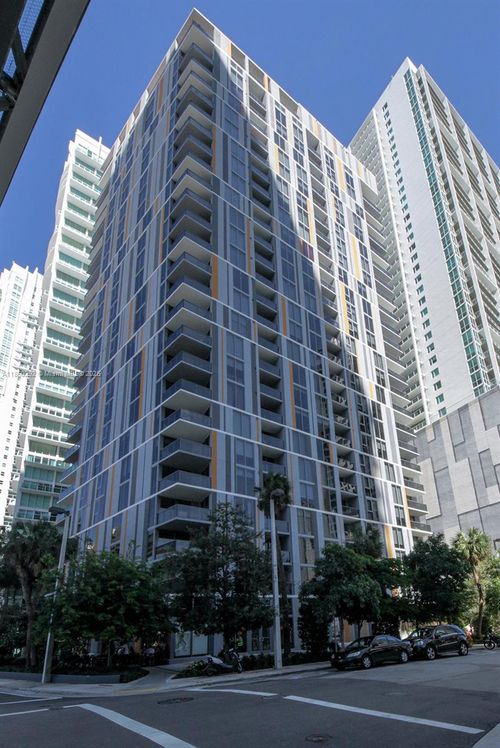 apt-902-31 Se 6th St, Miami, FL, 33131-3169 | Card Image