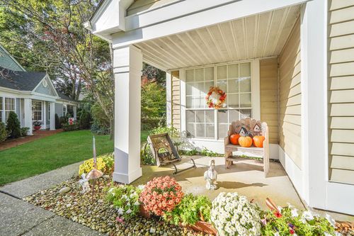 19 Villanova Ct, Ridge, NY, 11961-1634 | Card Image