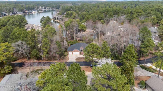 865 Diamondhead Dr S, House other with 3 bedrooms, 3 bathrooms and 2 parking in Pinehurst NC | Image 38