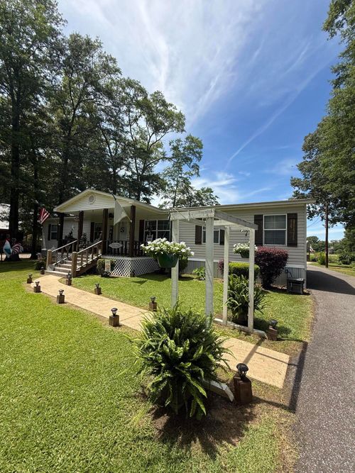 a-50012A Buck Rd, Aberdeen, MS, 39730-9019 | Card Image
