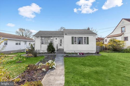 2813 Oak Grove Ave, Lansdowne, MD, 21227-2134 | Card Image