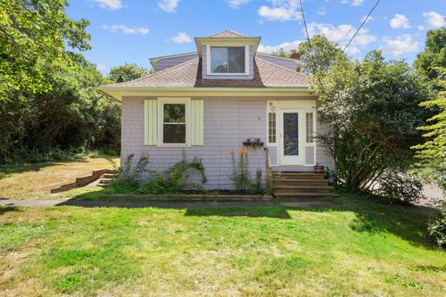 182 Short Beach Rd, Branford, CT, 06405-4931 | Card Image