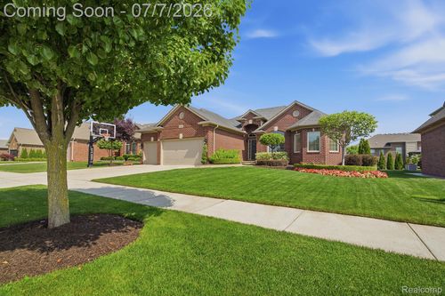 18389 Silent Dr, Macomb, MI, 48042-6259 | Card Image