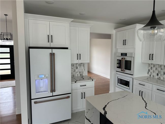 3640 Turtle Creek Dr, House other with 5 bedrooms, 5 bathrooms and 3 parking in Perrysburg OH | Image 7