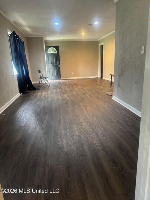 4167 Del Rosa Dr, Jackson, MS, 39206-4733 | Card Image