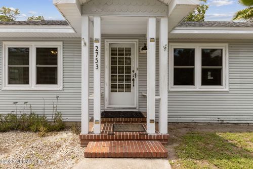 2753 Amelia Rd, Fernandina Beach, FL, 32034-9114 | Card Image