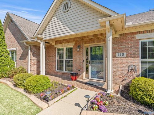 118 Jackson Way, Decatur, AL, 35603-5113 | Card Image