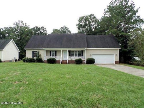 105 Bett Dr, Goldsboro, NC, 27534-9569 | Card Image