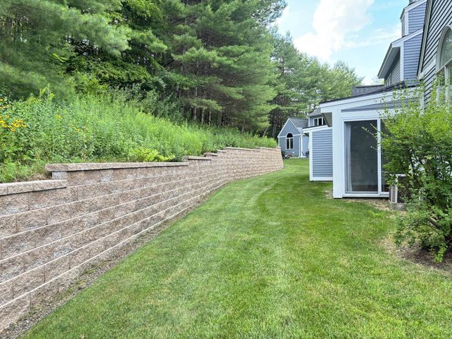 7 - 7 Skyview Cir, Condo with 4 bedrooms, 2 bathrooms and null parking in Keene NH | Image 22
