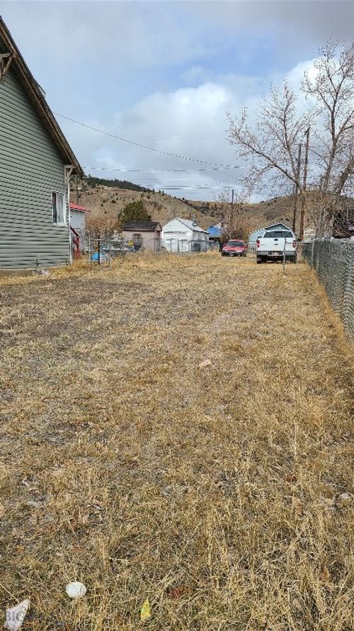 414 E Commercial Ave, Anaconda, MT, 59711-2328 | Card Image