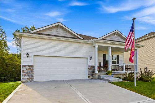 11013 East Ridge Court, Peculiar, MO, 64078 | Card Image