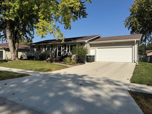 2914 20th Ave N, Fort Dodge, IA, 50501-7849 | Card Image
