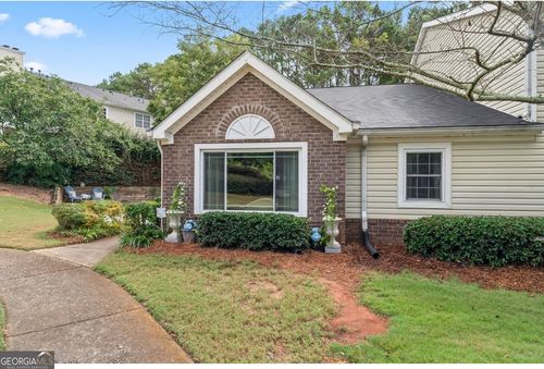 81 Hampshire Ct, Avondale Est, GA, 30002-1555 | Card Image