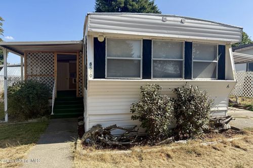 8570 N Hayden Pines Way, Hayden, ID, 83835-8695 | Card Image