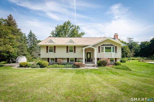 77 Obtuse Rd S, Brookfield, CT, 06804-3629 | Card Image
